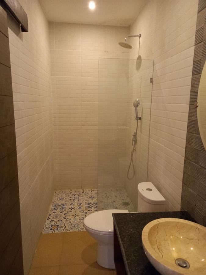 Rumah Wj Rooms And Suites Улувату Екстер'єр фото