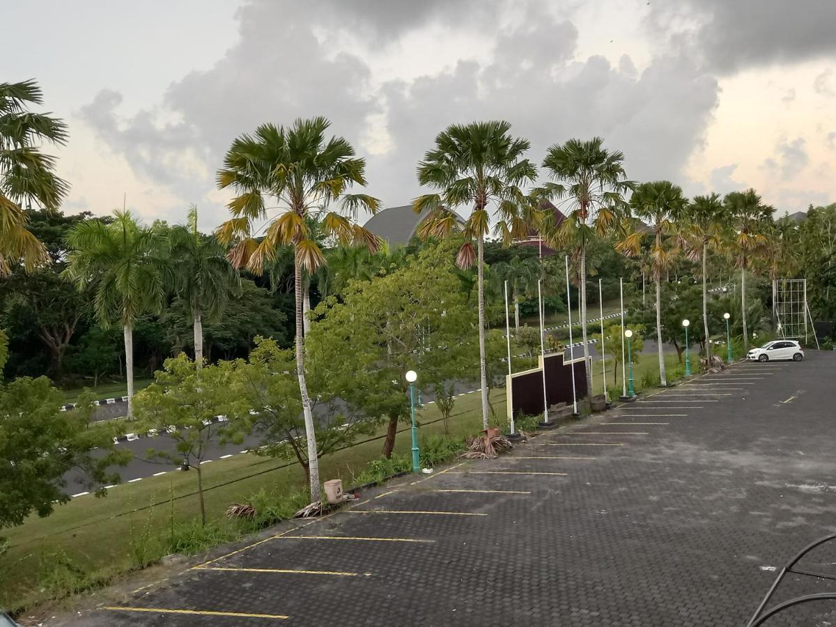 Rumah Wj Rooms And Suites Улувату Екстер'єр фото